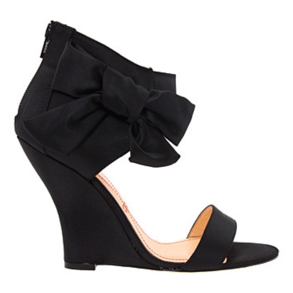 Pour La Victoire Divia Black Satin Wedges Bow 8 - Picture 1 of 8